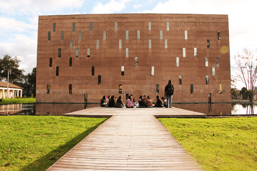 Centro De Memoria Paz Y Reconciliaci N