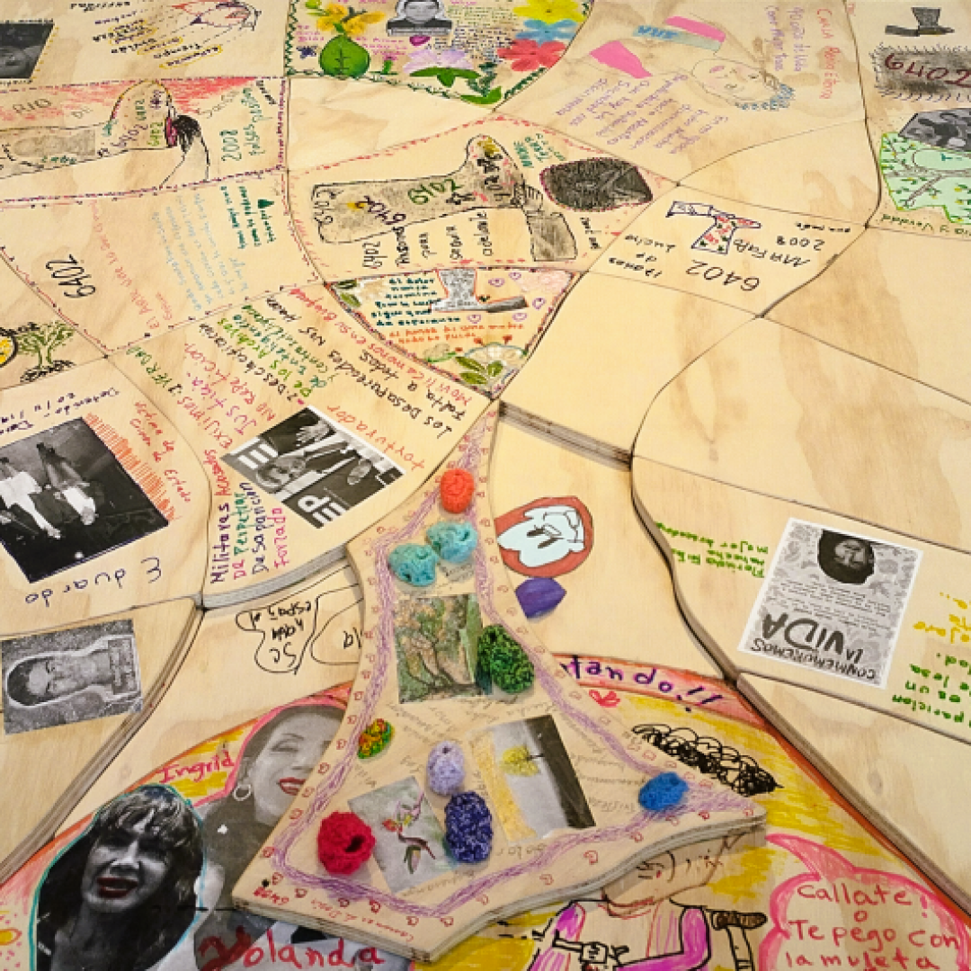 Mesa exposicion permanente